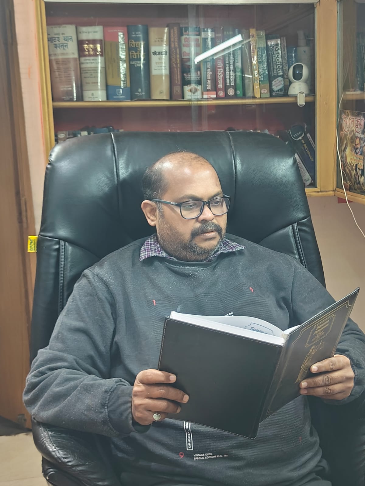 Advocate Nikhil Srivastava